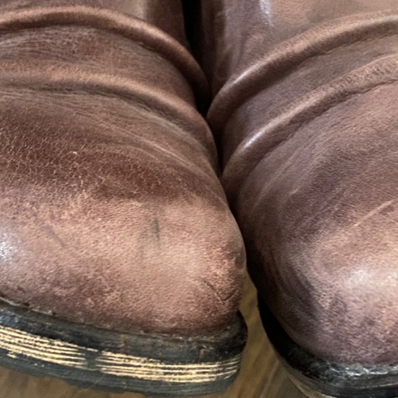 Leather distressed boots with buckles. Size 37 - Picture 11 of 16